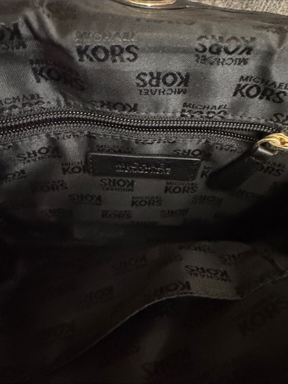 Michael Kors Black Leather Shoulder Bag with Gold MK Emblem - Picture 2 of 3